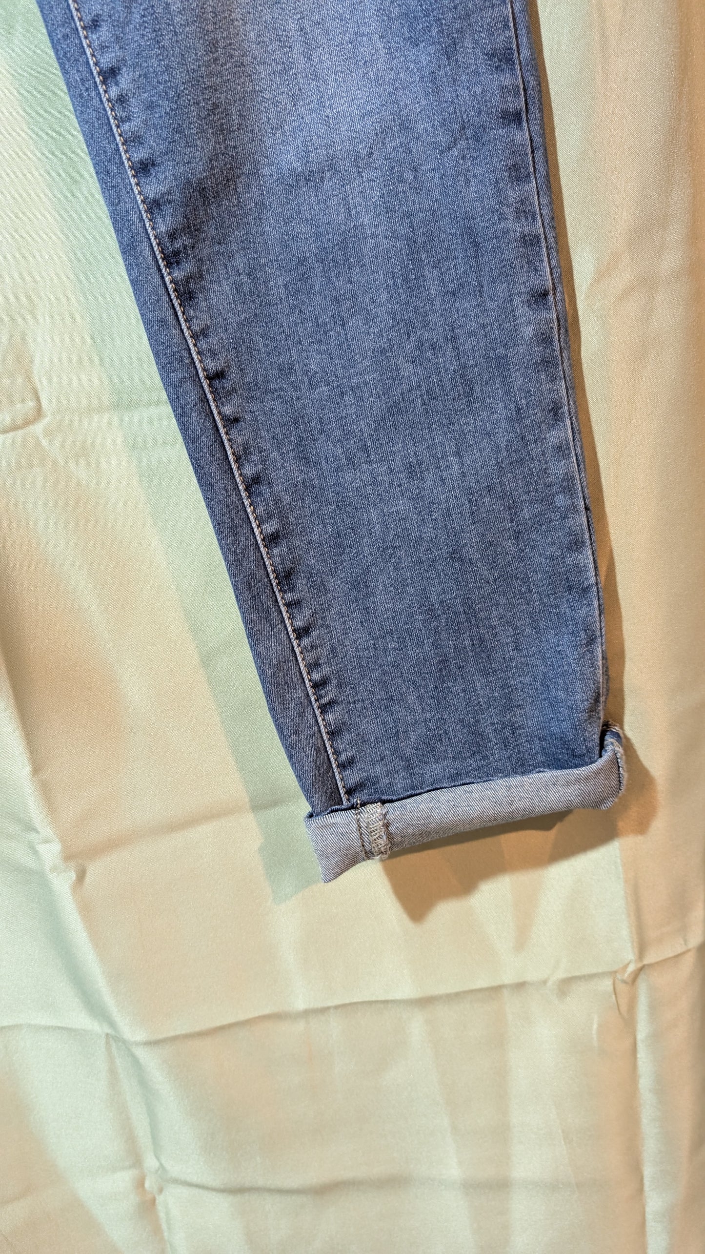 Jean Nina ( jolie taille )